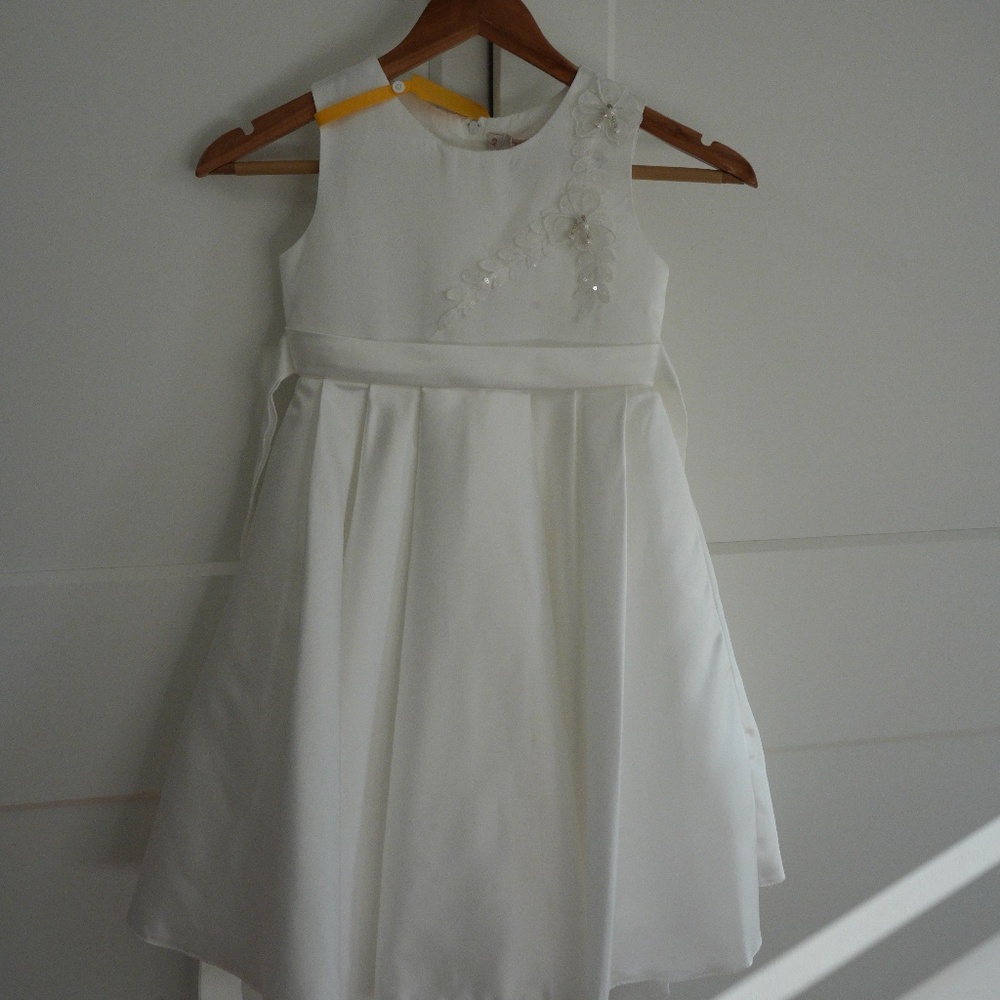 Little girl size 6 white satin dress with appliqué beading